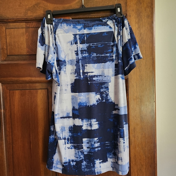 Style&Co Women's Blue and White Blouse - Picture 3 of 3